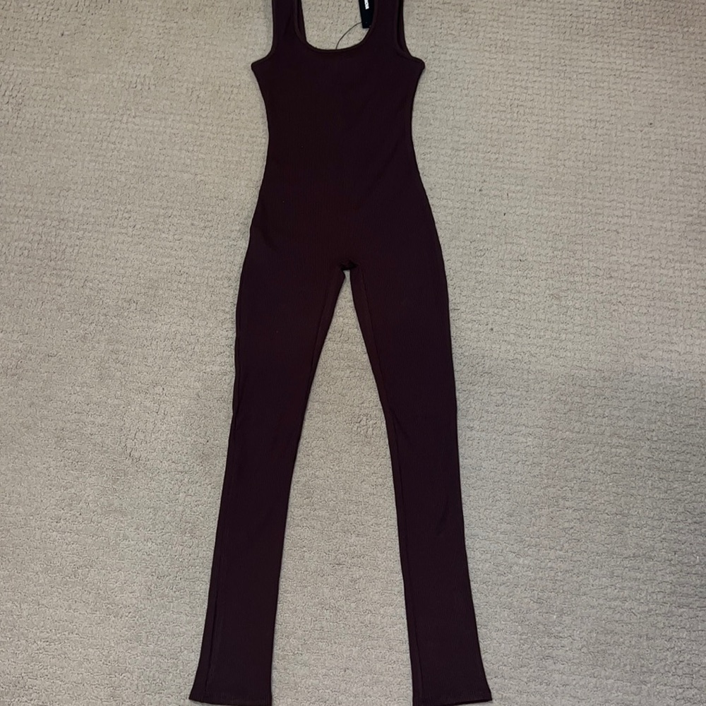 Chocolate brown snatched jumpsuit - Picture 4 of 5